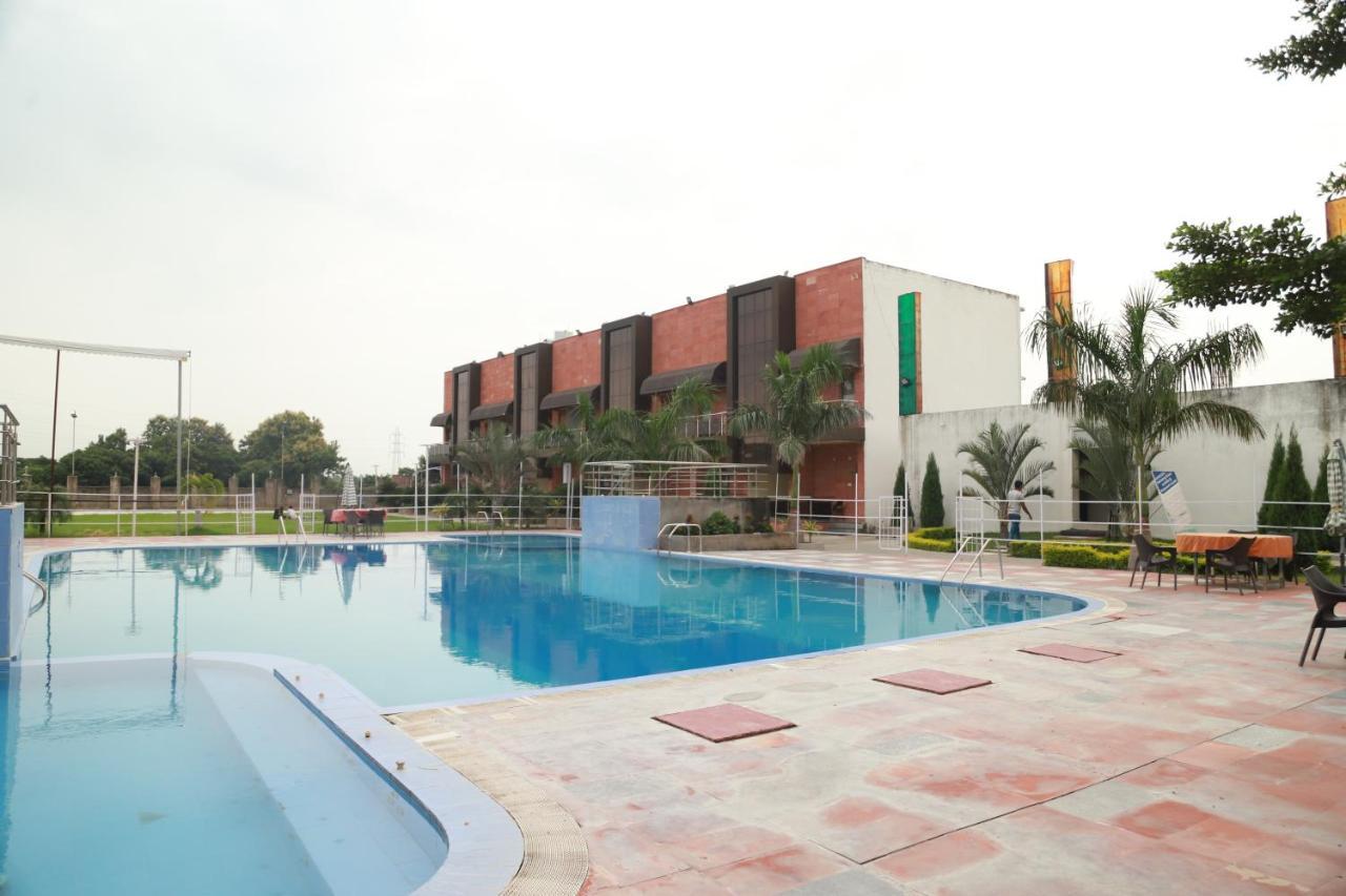 Hotel Sukhdeo Palace Gaya Exterior foto